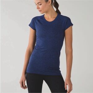 Lululemon Swiftly Tech Short Sleeve Crew in heathered blue